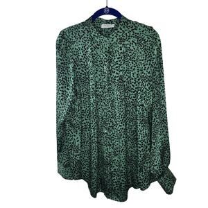Equipment Femme Perce Leopard Print Green Black Button-up Blouse Size Large NWT